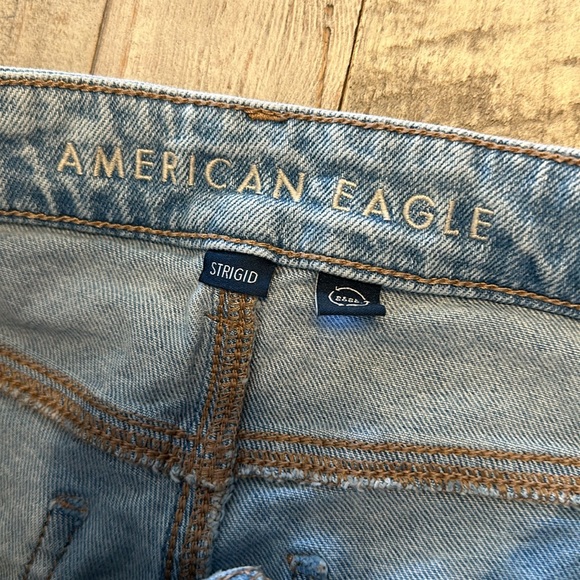 American Eagle regular strigid jeans. - Picture 3 of 6